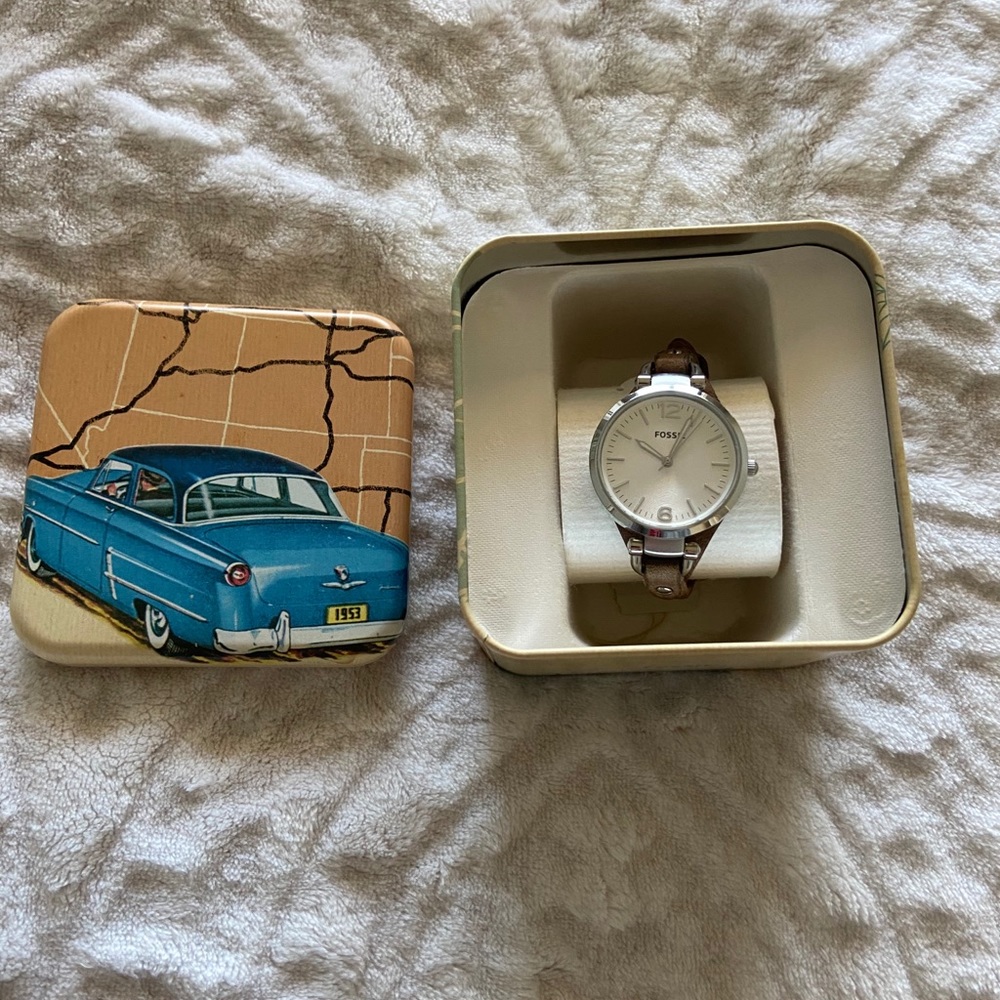 Leather Strap Fossil Watch